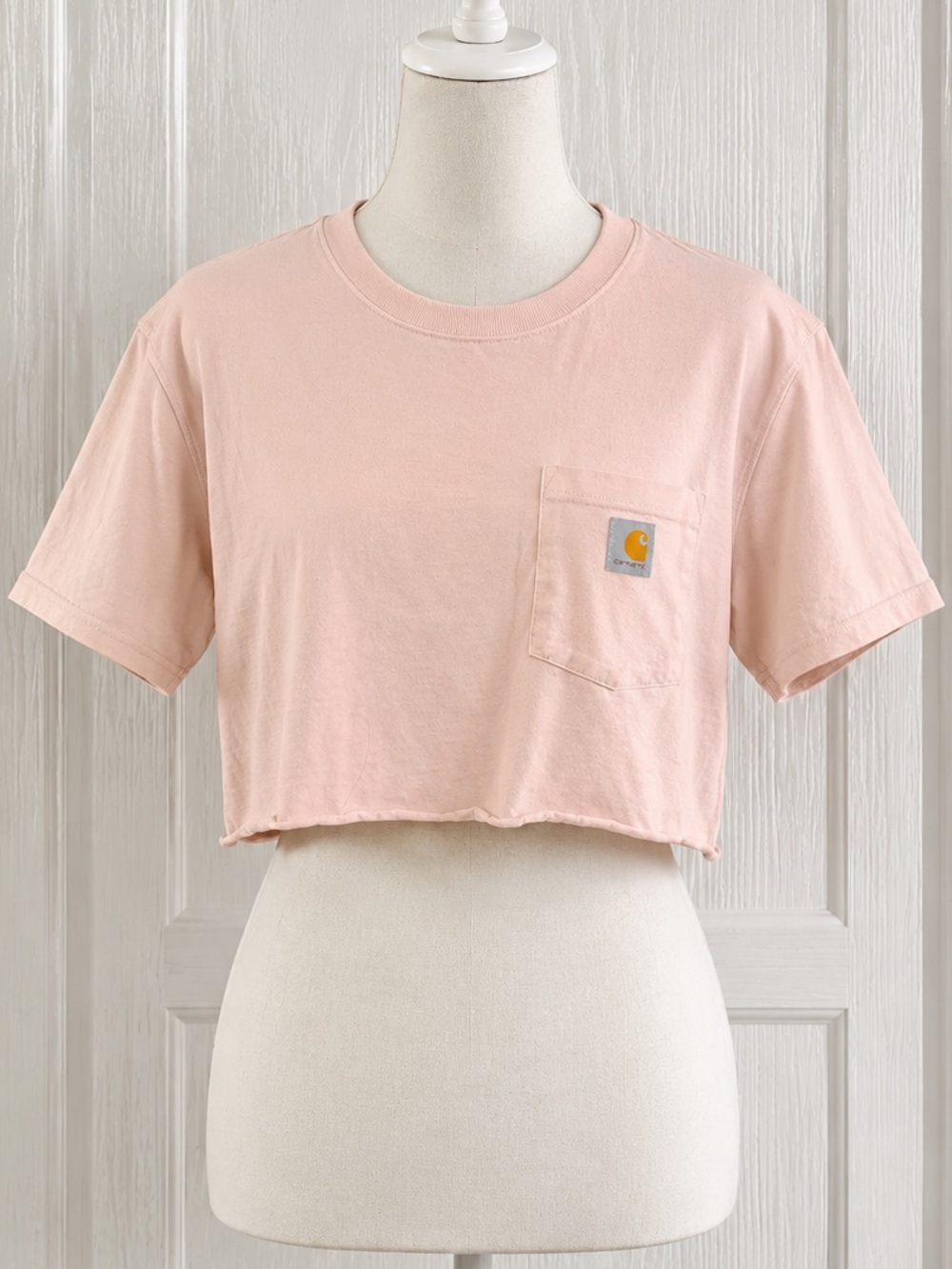 Carhartt Cropped Pocket Tee in Pale Pink